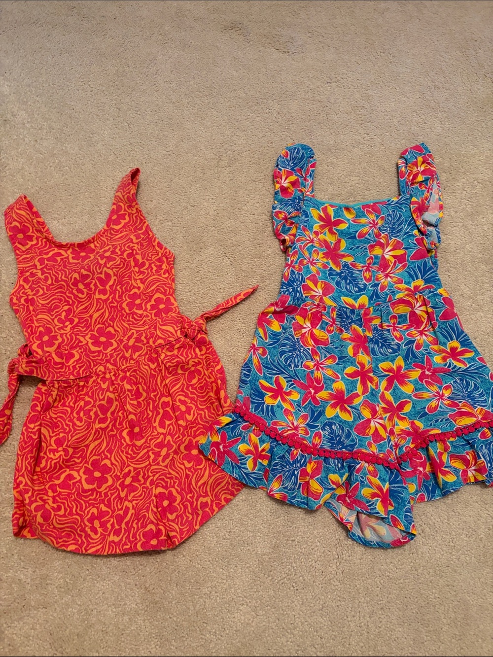 Girls floral romper bundle size 6